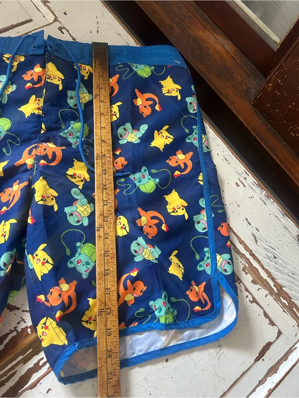 InGear Brand Pokémon swim trunks Mens XL New w Tags